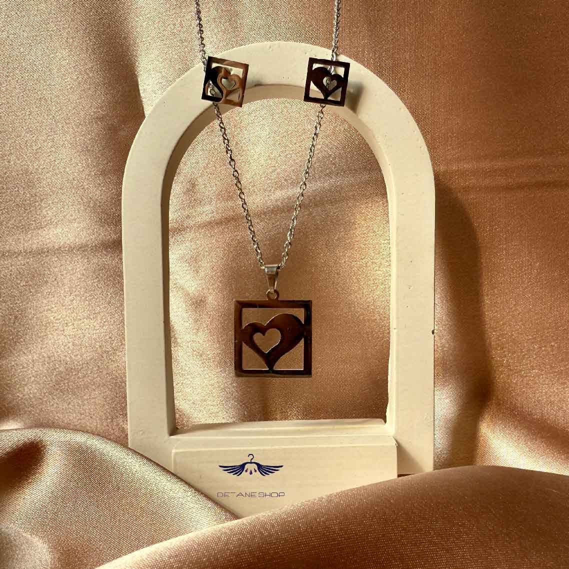 نیم ست استیل طرح قلب — تصویر ۲