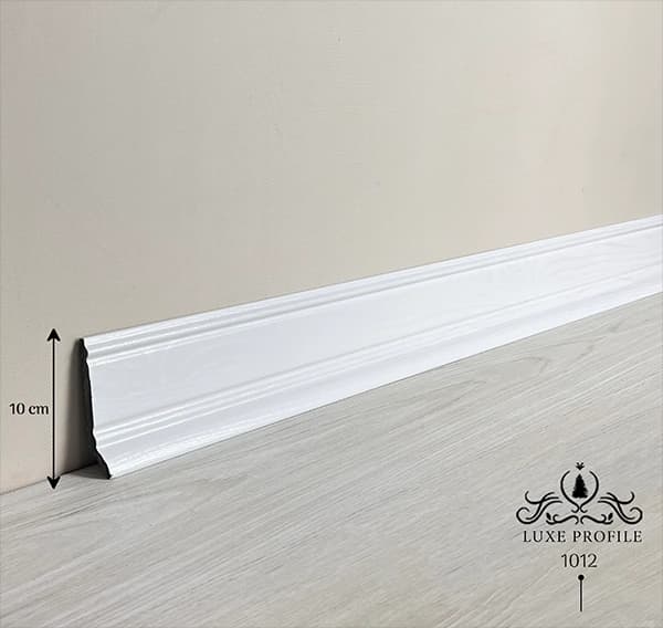 قرنیز طرح چوب سفید پی وی سی 10cm