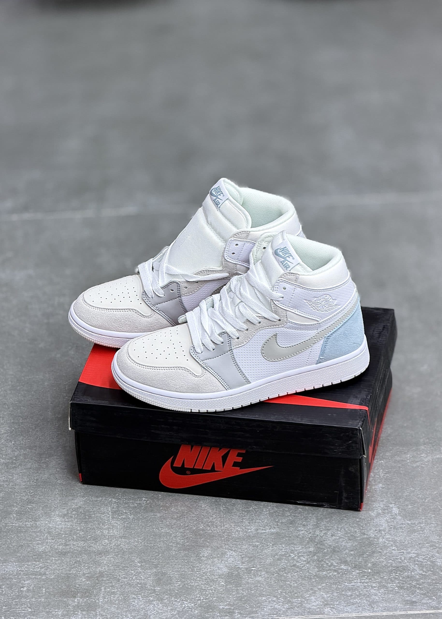 | نایک جردن ساقدار پاریس | NIKE JORDAN 1 HIGE PARIS