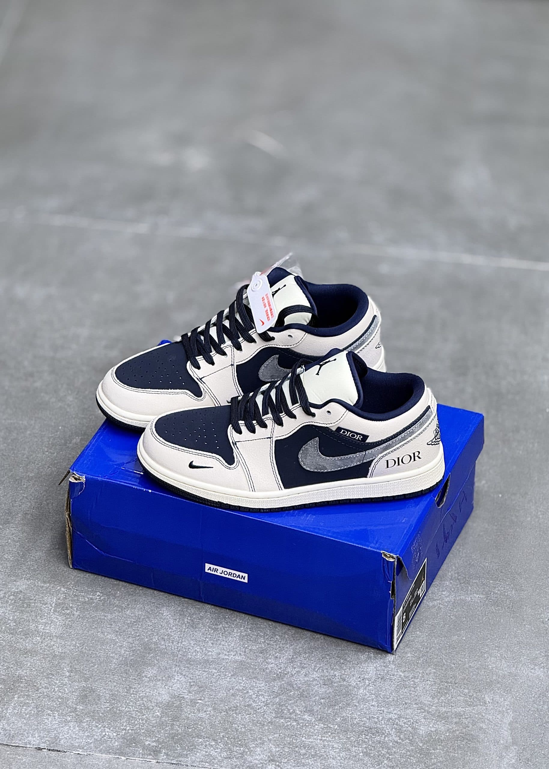 نایک جردن وان دیور | Jordan 1 Low WHITE DIOR