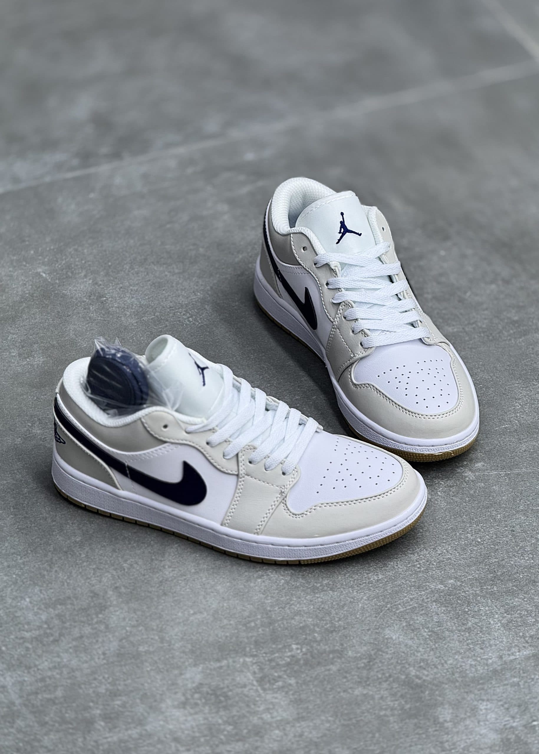 نایک جردن وان تیک سرمه ای | Jordan 1 Low NAVY BLUE TICK — تصویر ۴