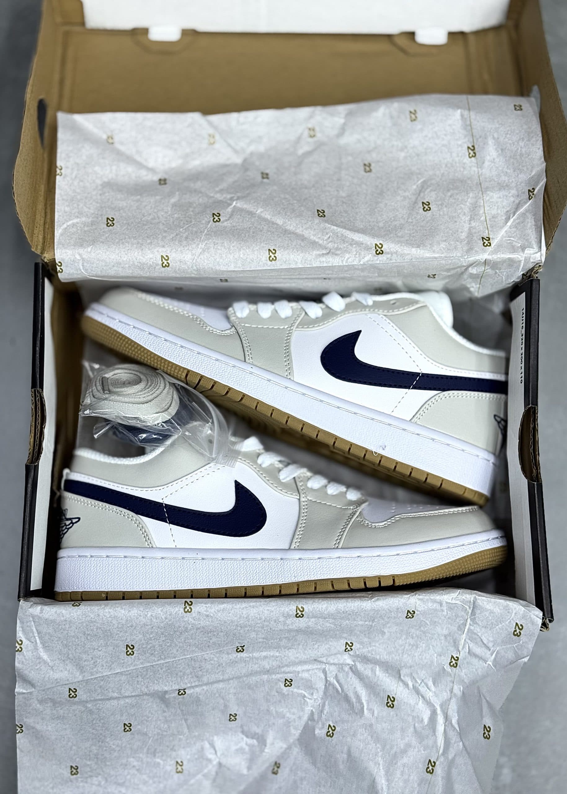 نایک جردن وان تیک سرمه ای | Jordan 1 Low NAVY BLUE TICK — تصویر ۳