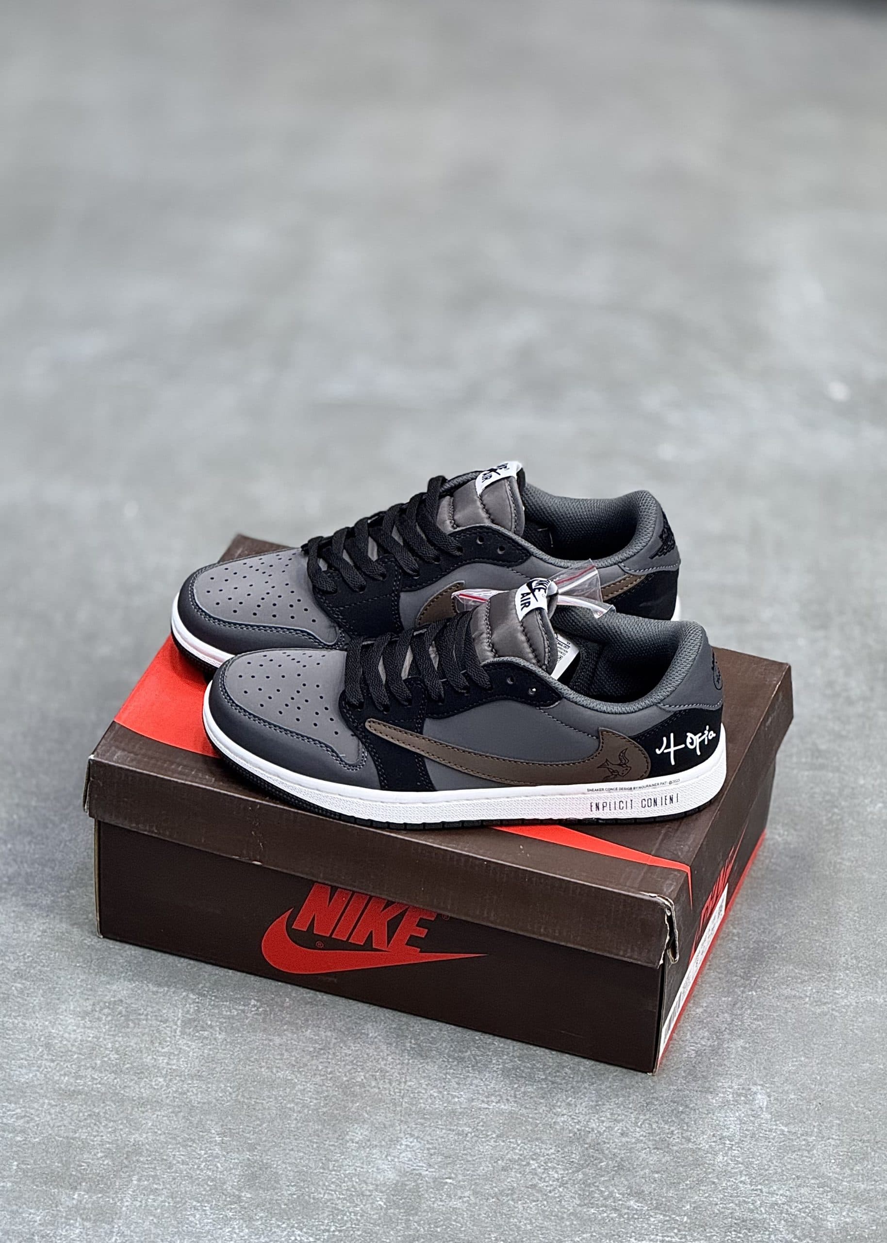 تراويس اسکات جردن کبوتری | NIKE TRAVIS SCOTT PIGEON