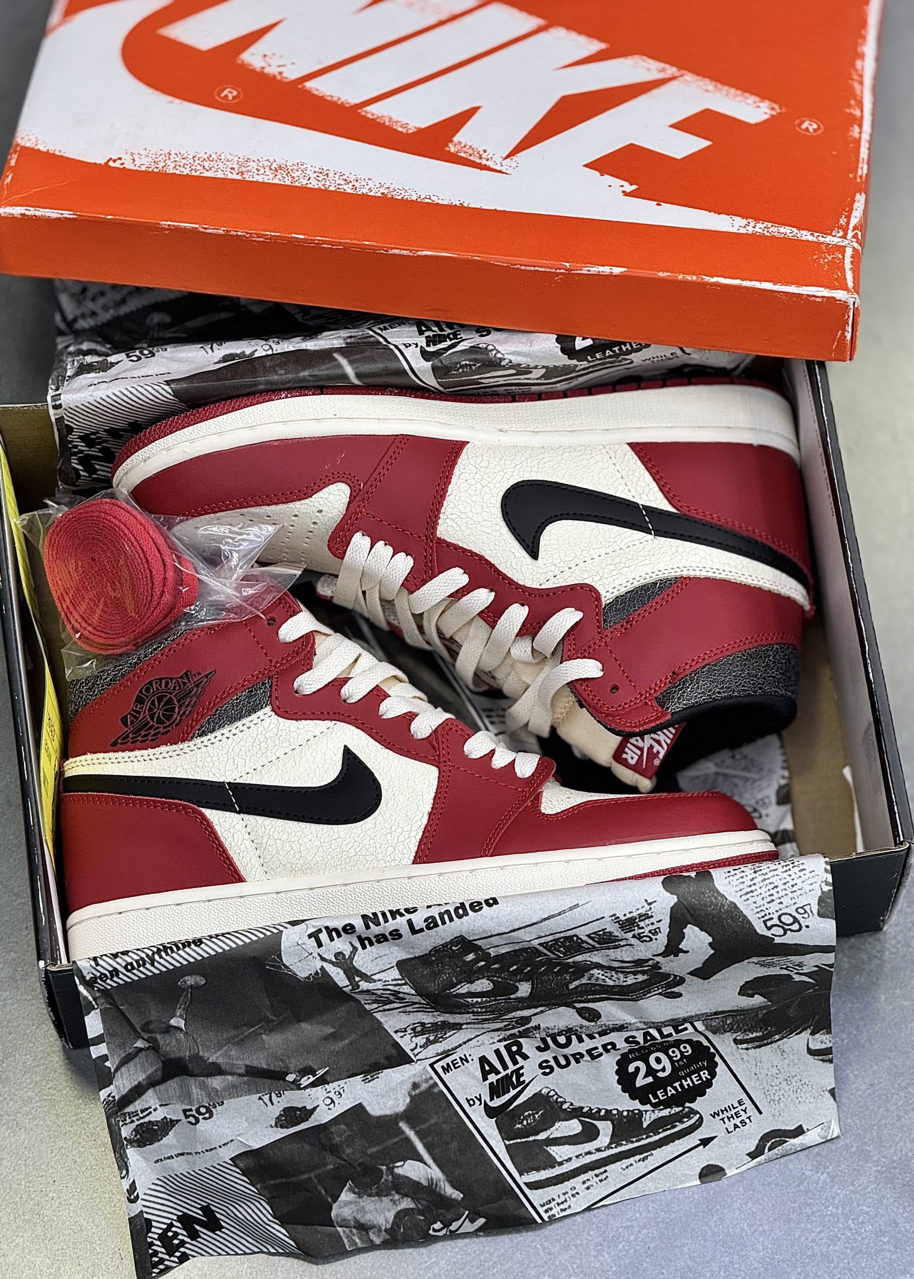 | نایک جردن ساقدار شیکاگو | NIKE JORDAN 1 HIGE CHICAGO LOST & FOUND — تصویر ۳