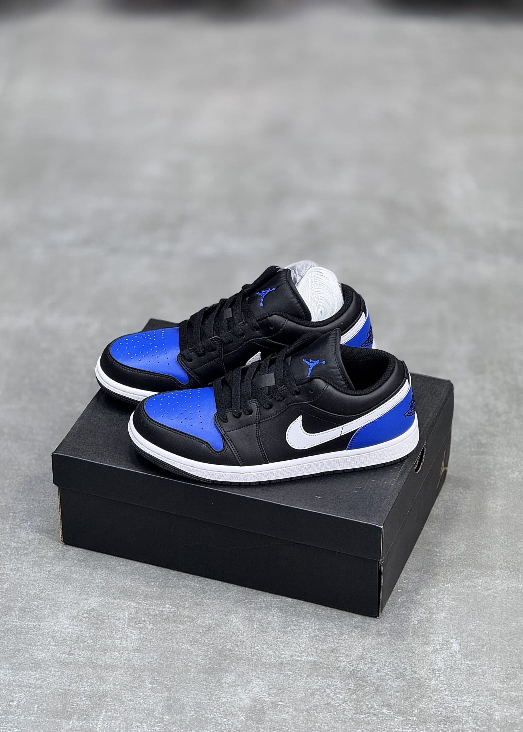 نایک جردن وان مشکی ابی |Jordan 1 Low WHITE BLACK BLUE