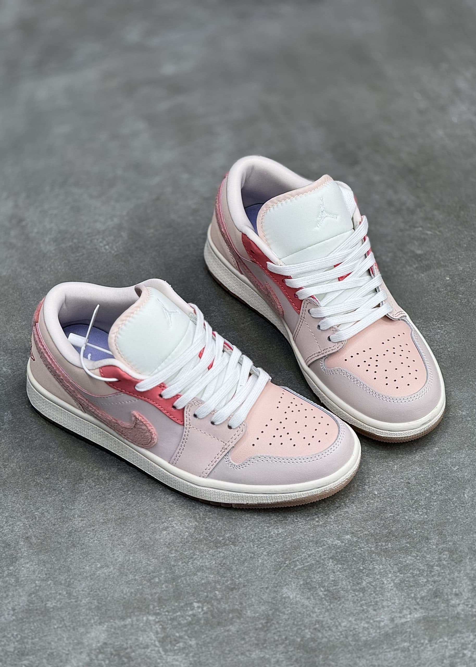 نایک جردن وان صورتی چشم |Jordan 1 Low PINK — تصویر ۴