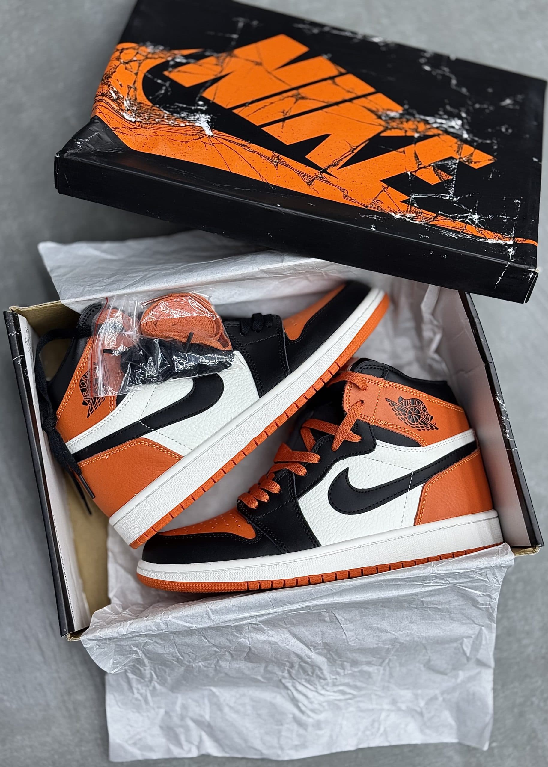| نایک جردن ساقدار سفید شتر برد| NIKE JORDAN 1 HIGE CAMELBIRD — تصویر ۳