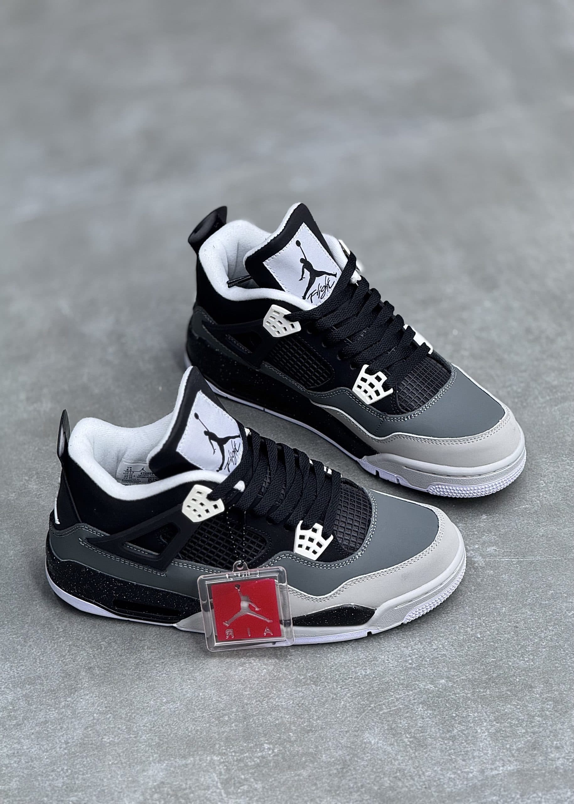 نایک جردن 4 مشکی طوسی| NIKE AIR JORDAN 4 RETRO FEAR — تصویر ۴