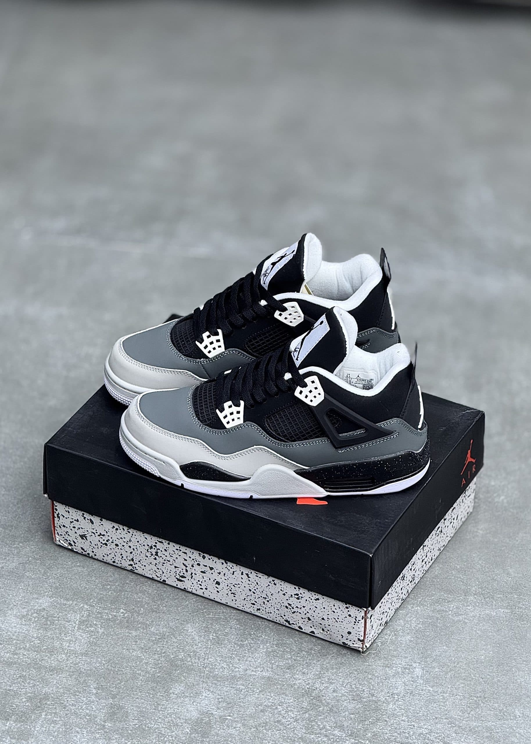 نایک جردن 4 مشکی طوسی| NIKE AIR JORDAN 4 RETRO FEAR