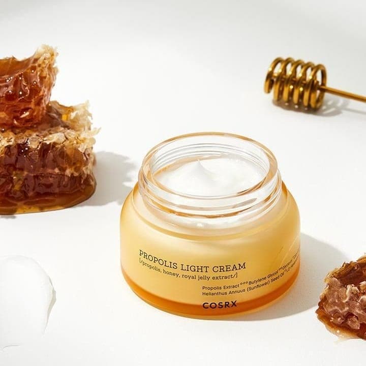 کرم مرطوب کننده پروپولیس کوزارکس (COSRX Propolis Light Cream) — تصویر ۴