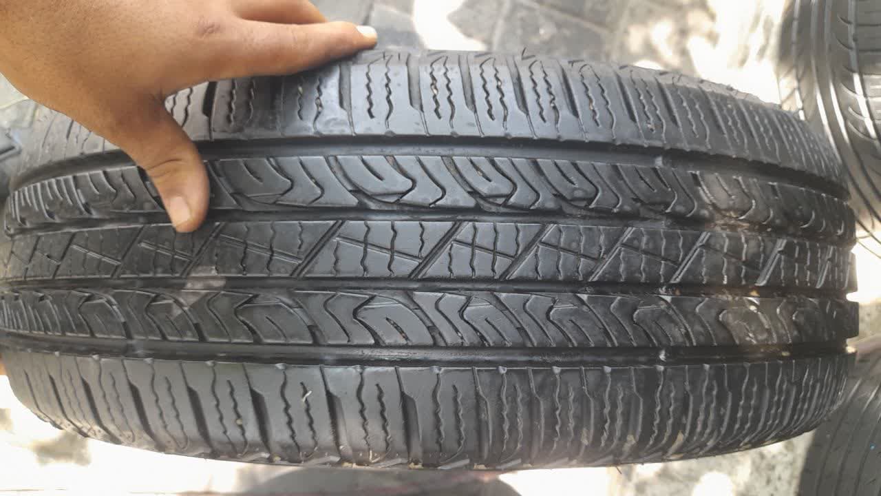 لاستیک جی پلنت 235/60/18 در حد نو