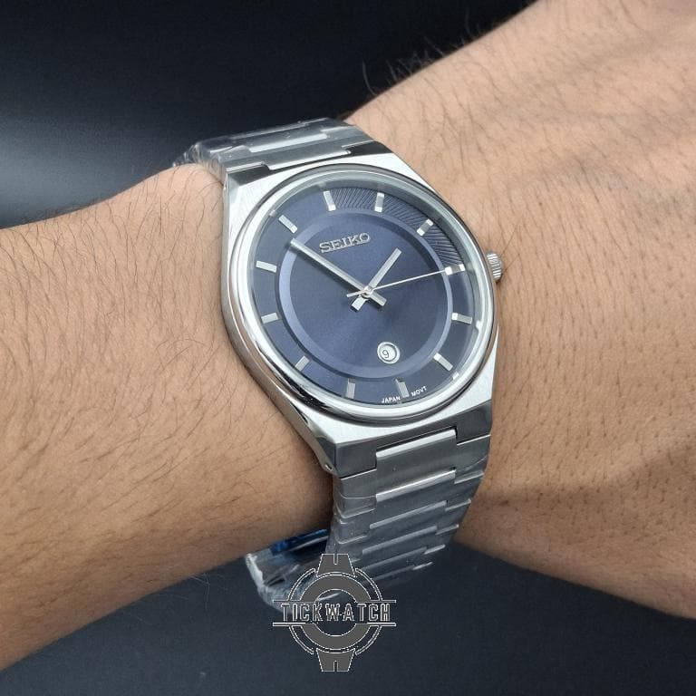 ساعت ست سیکو مدل 31666Gصفحه سرمه ای با بند استیل نقره ای — تصویر ۹