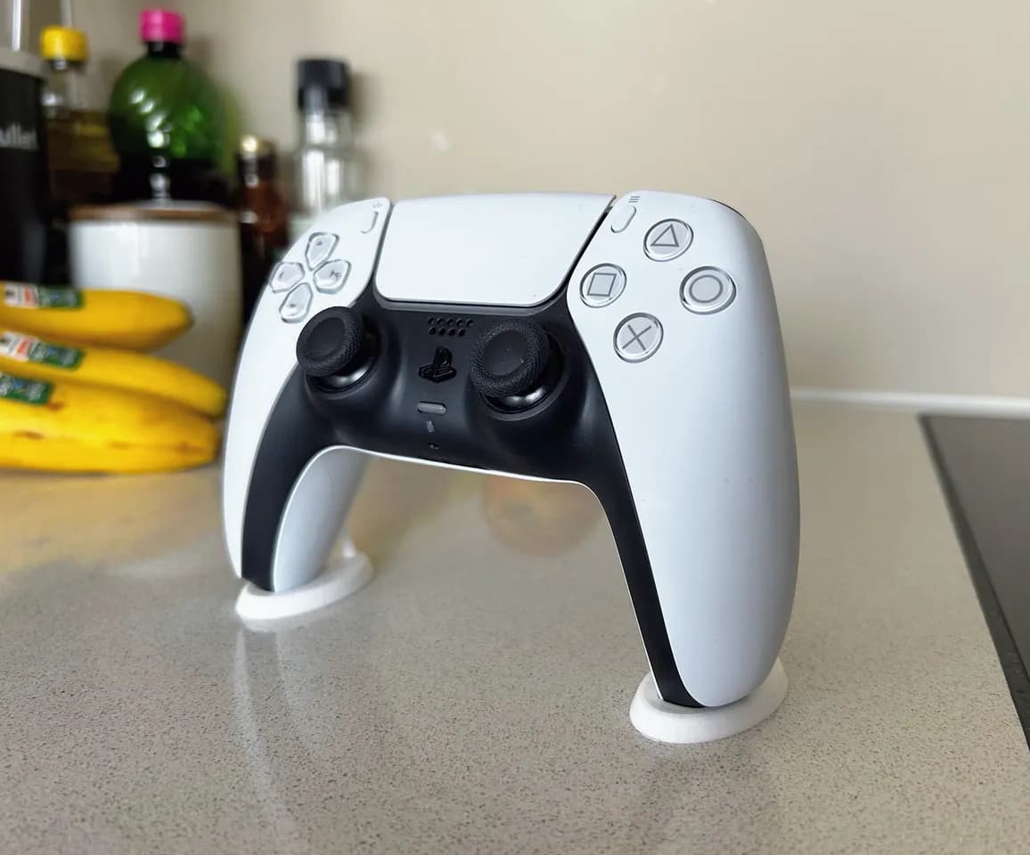 پایه نگهدارنده مخفی دسته کنسول PS5 و PS4 — تصویر ۴