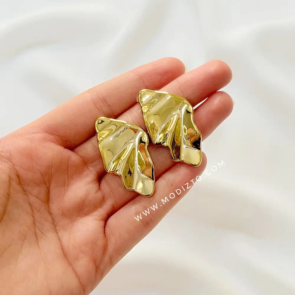گوشواره میخی فشن مدل برگ دفرمه — تصویر ۷