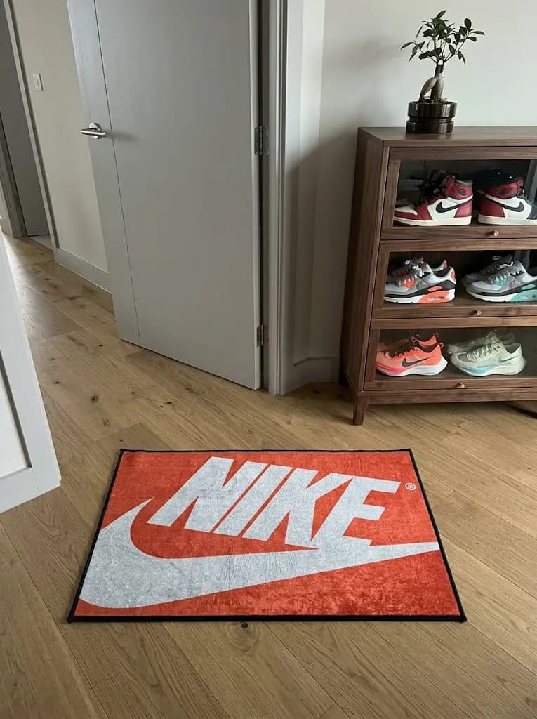 پادری اتاق طرح نایک Nike — تصویر ۲