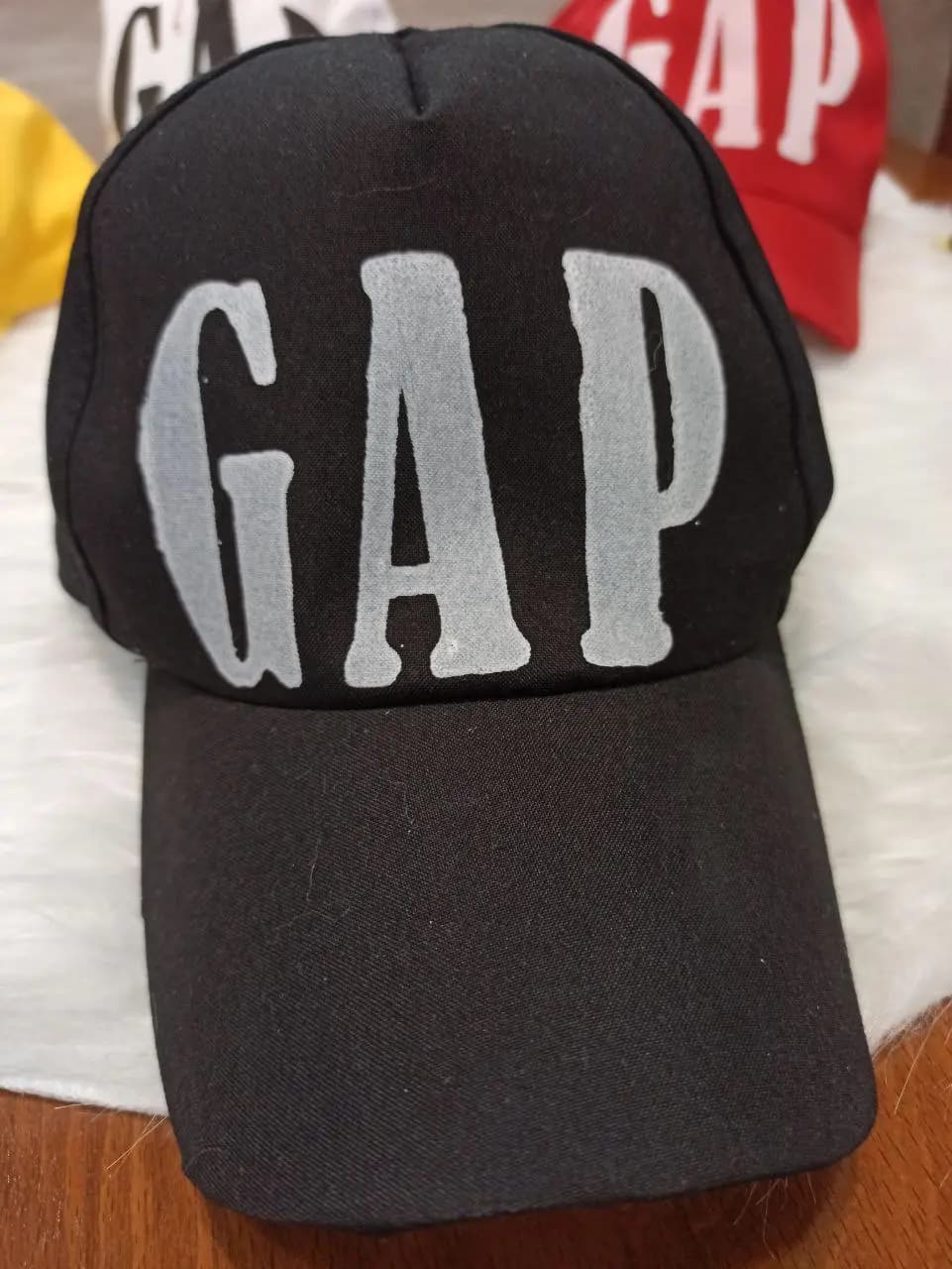 کلاههای نقابداراسپرت طرح GAP بدون پوم