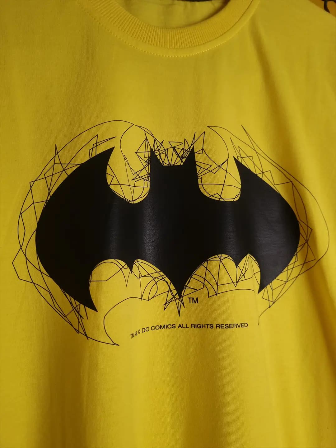 تیشرت بتمن زرد Batman طرح یک — تصویر ۳