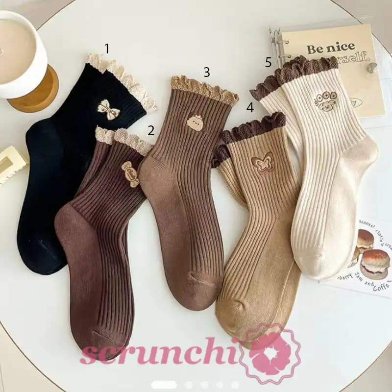 جوراب ساقدار گلدوزی لب ژور سوپر پنبه