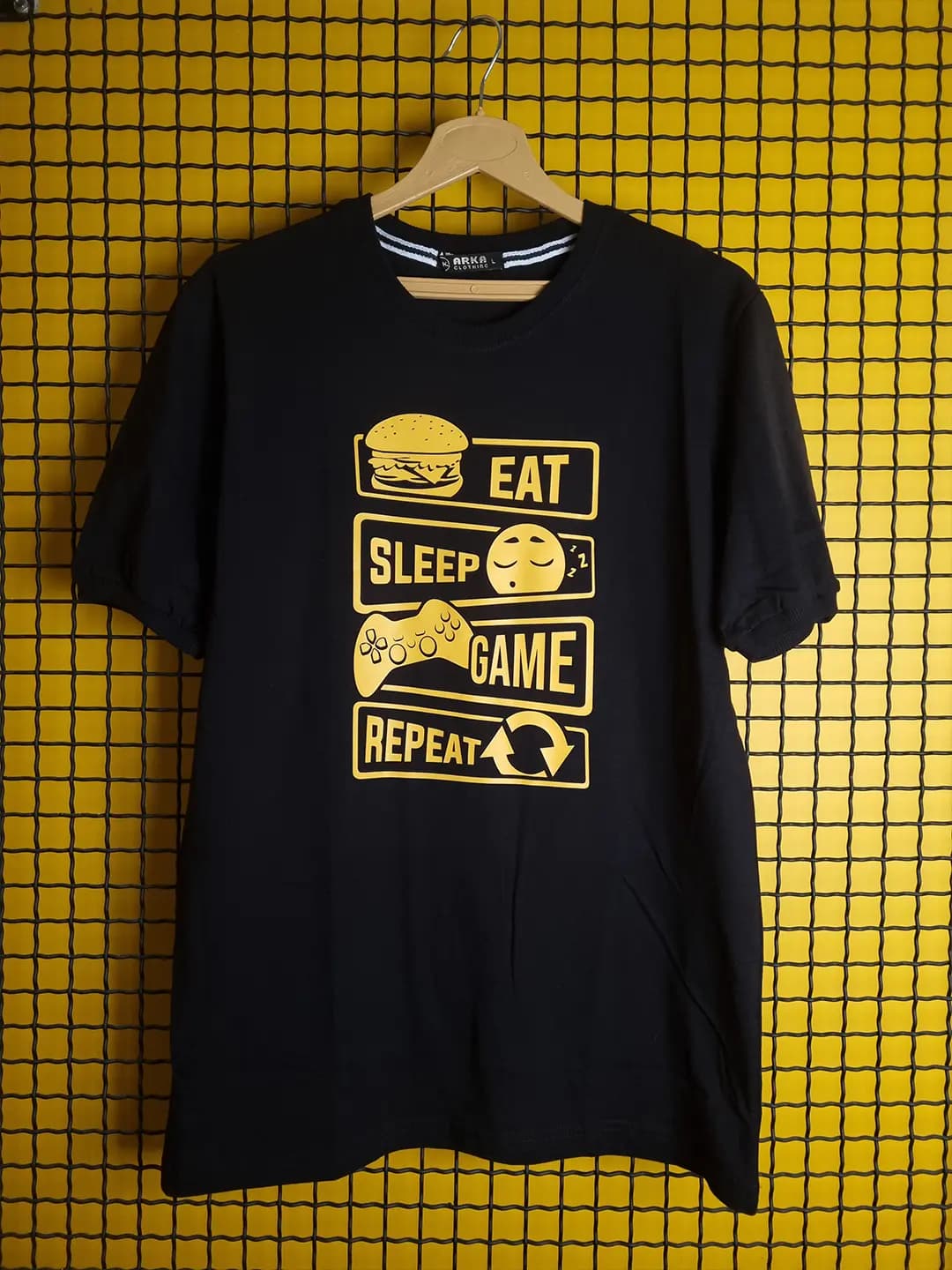 تیشرت گیمینگ Eat Sleep Game — تصویر ۲