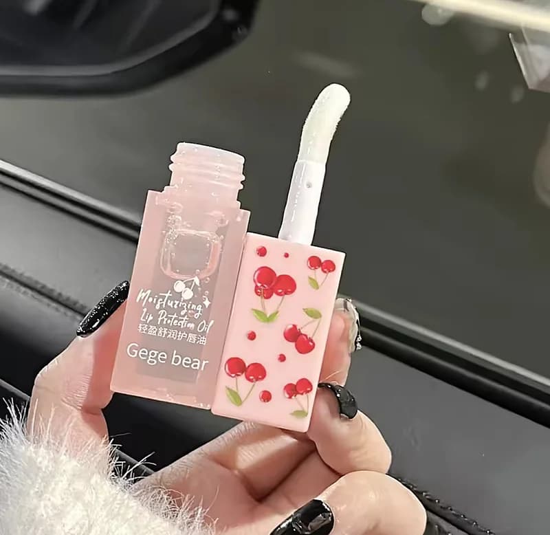 ست لیپ گلاس و بالم لب حرارتی گیلاسی Gege bear 🍒 — تصویر ۲