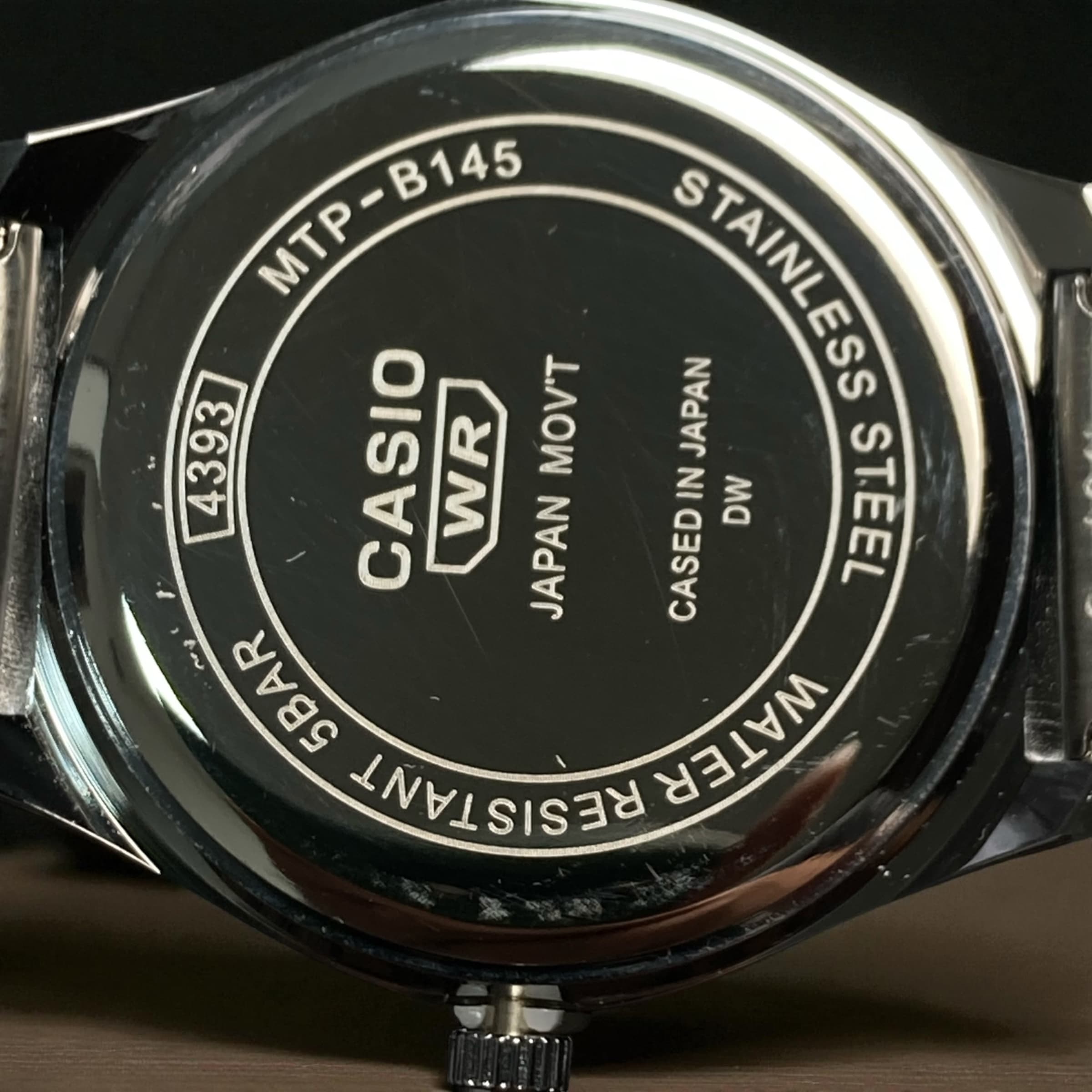 ساعت کاسیو صفحه سبز CASIO 4393 — تصویر ۴