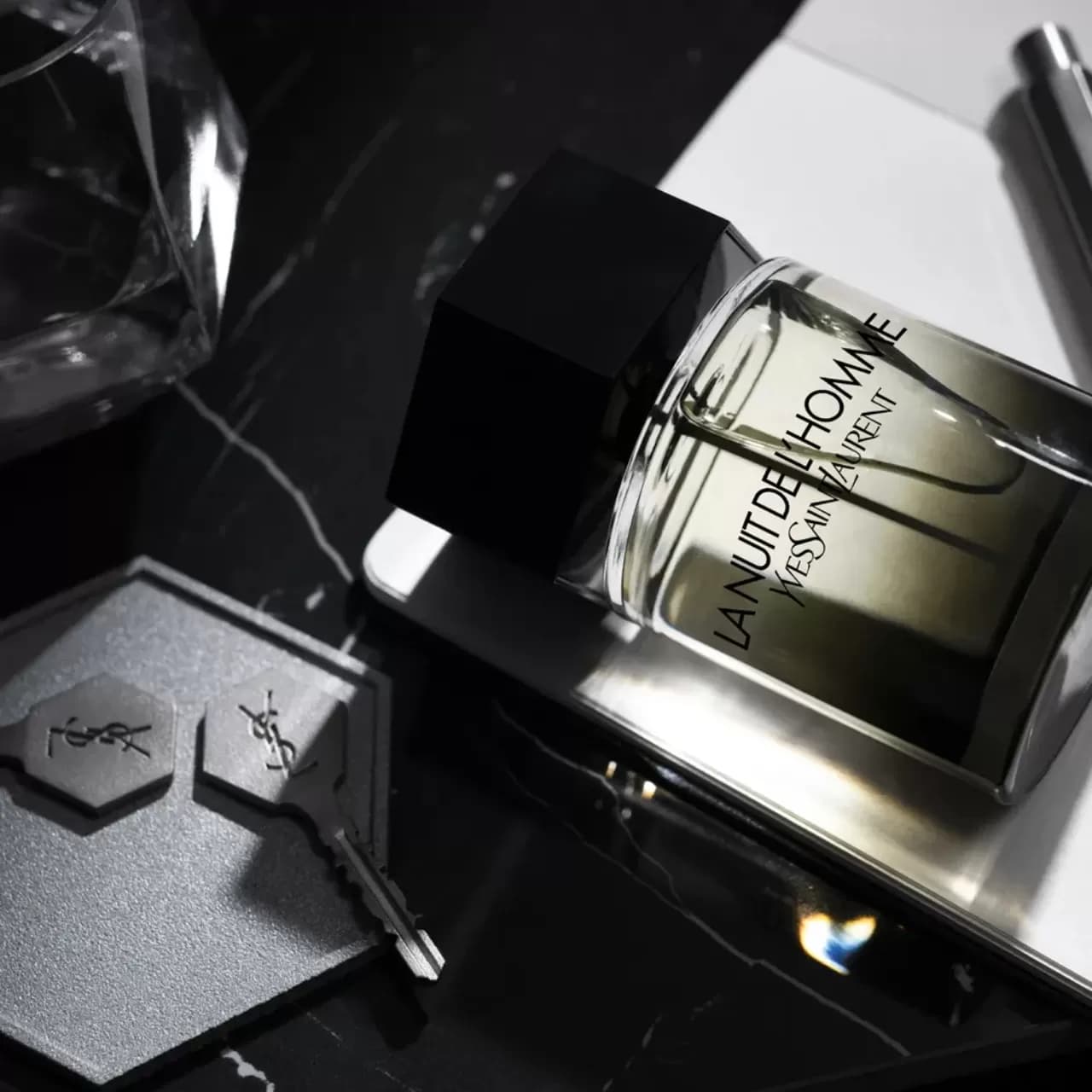 عطر ایو سن لوران لا نویی د لهوم | YSL La Nuit de L`Homme EDT — تصویر ۷