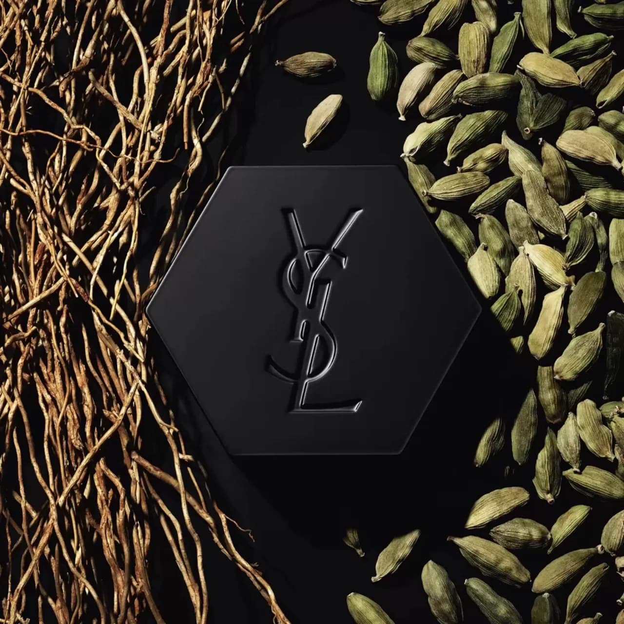 عطر ایو سن لوران لا نویی د لهوم | YSL La Nuit de L`Homme EDT — تصویر ۳