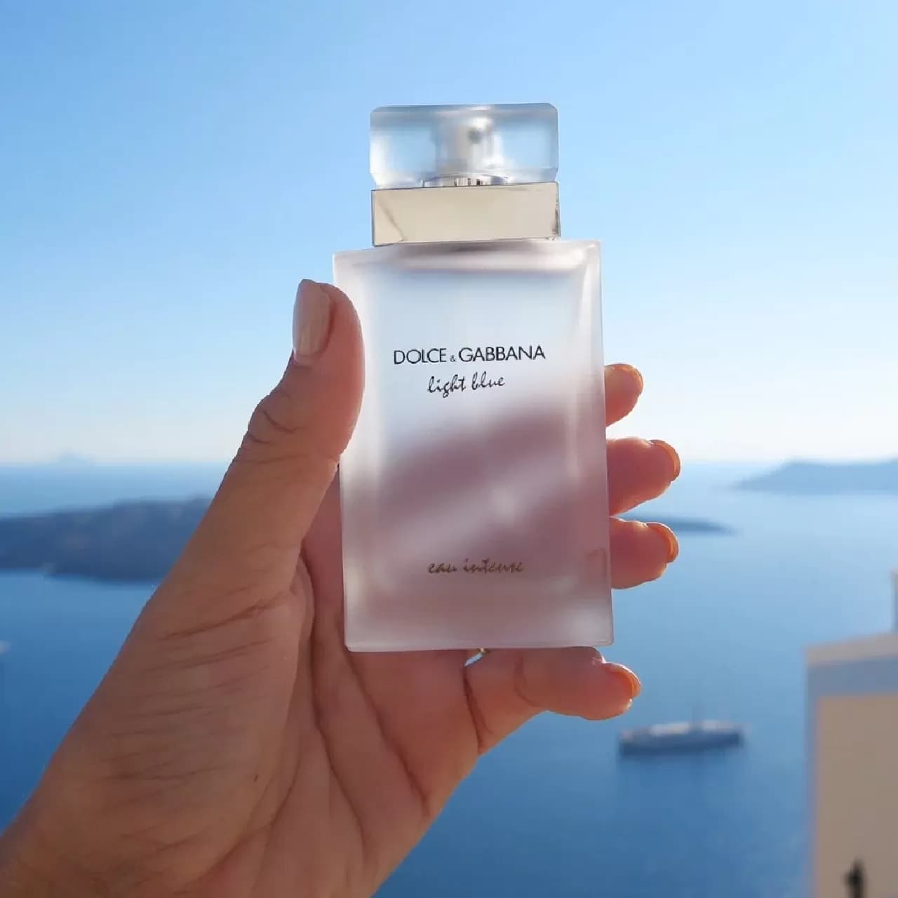 عطر زنانه دلچه اند گابانا لایت بلو او اینتنس | DOLCE & GABBANA Light Blue Eau Intense For women — تصویر ۲