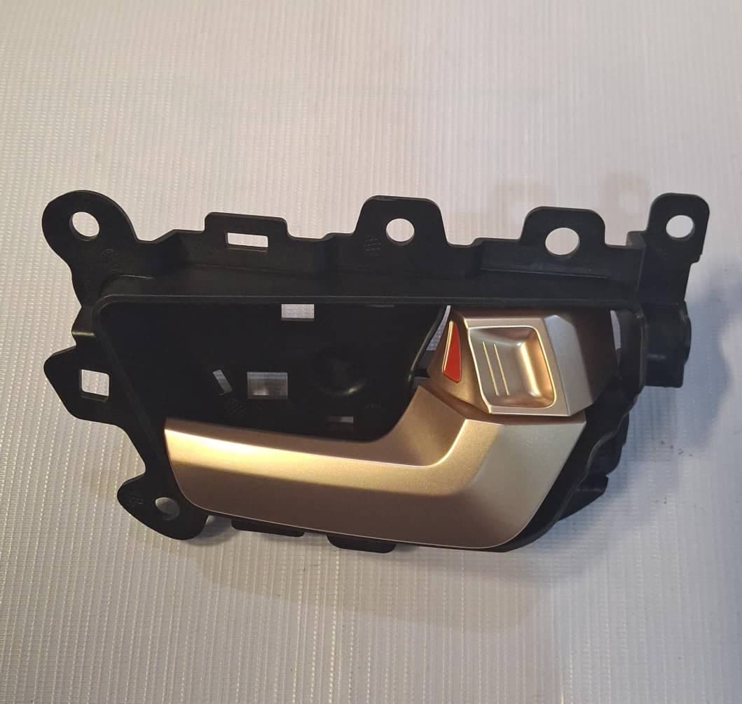 دستگیره داخلی جلو راست X33S شرکتی