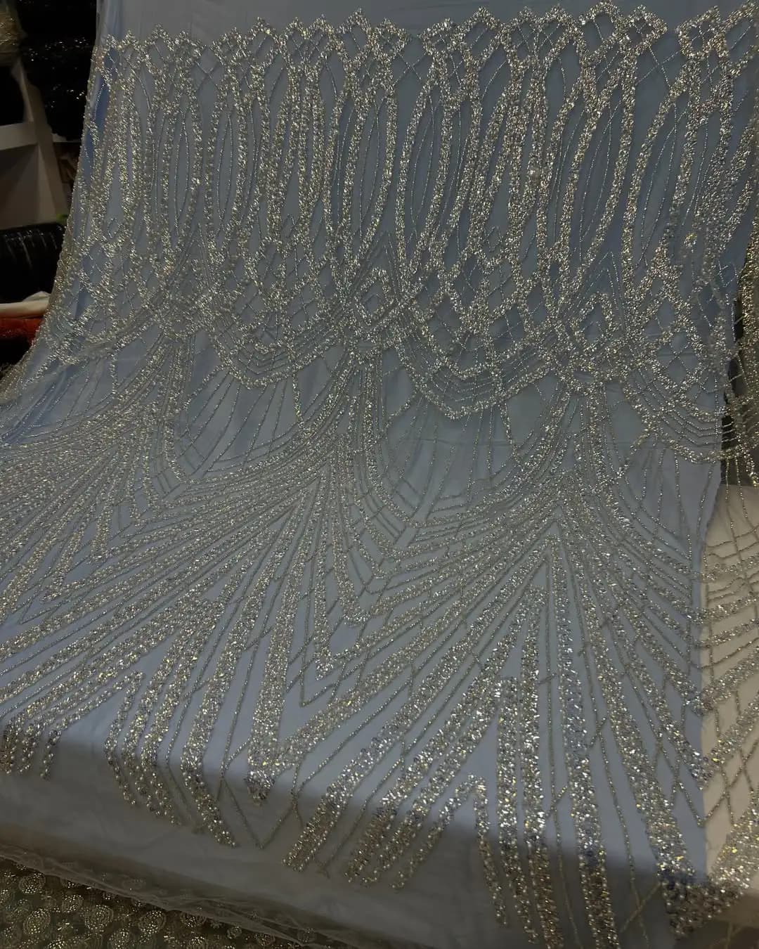 پارچه مجلسی زنجیری حاشیه دار — تصویر ۴
