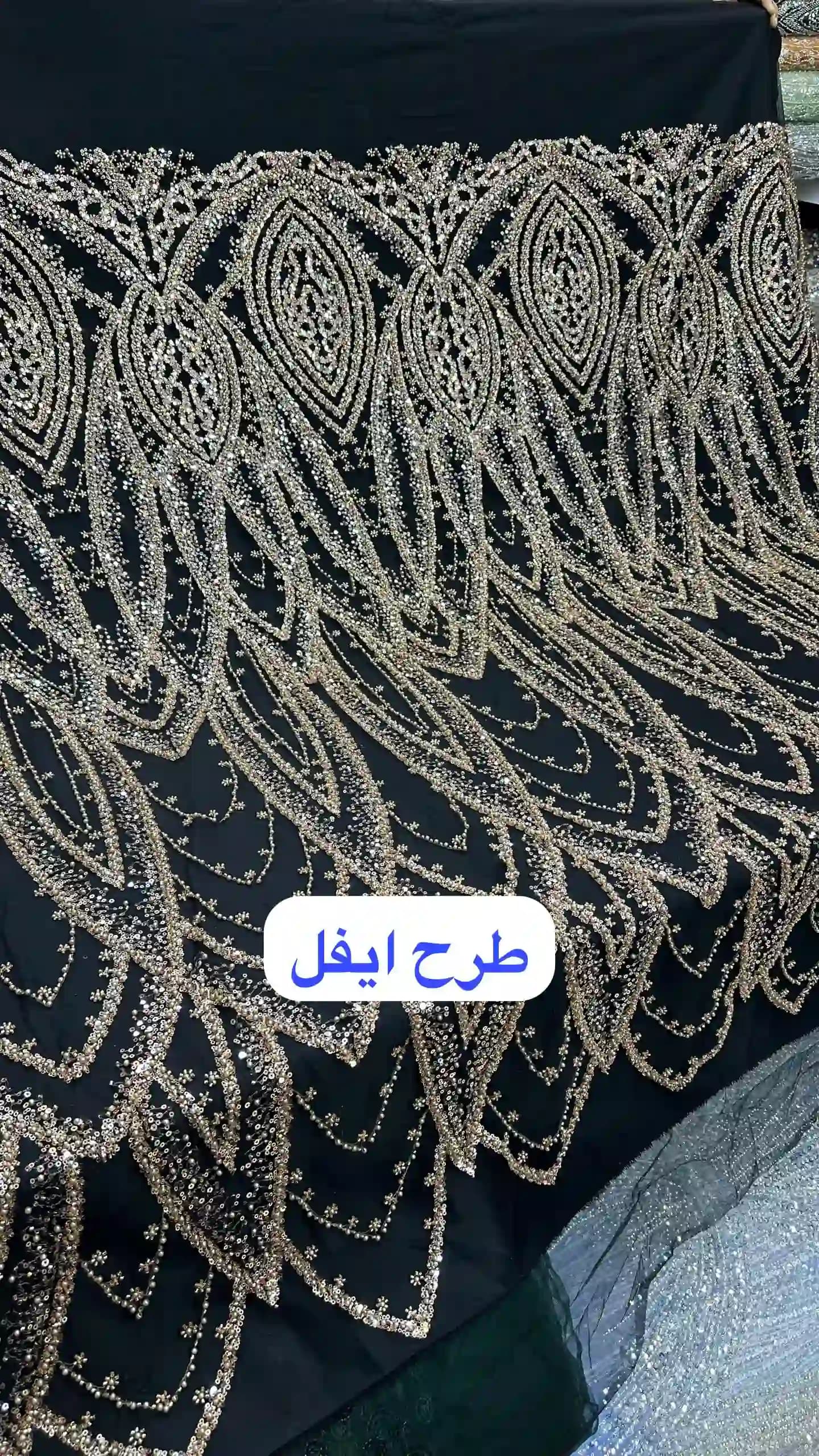 پارچه مجلسی مشکی کارشده رزگلد