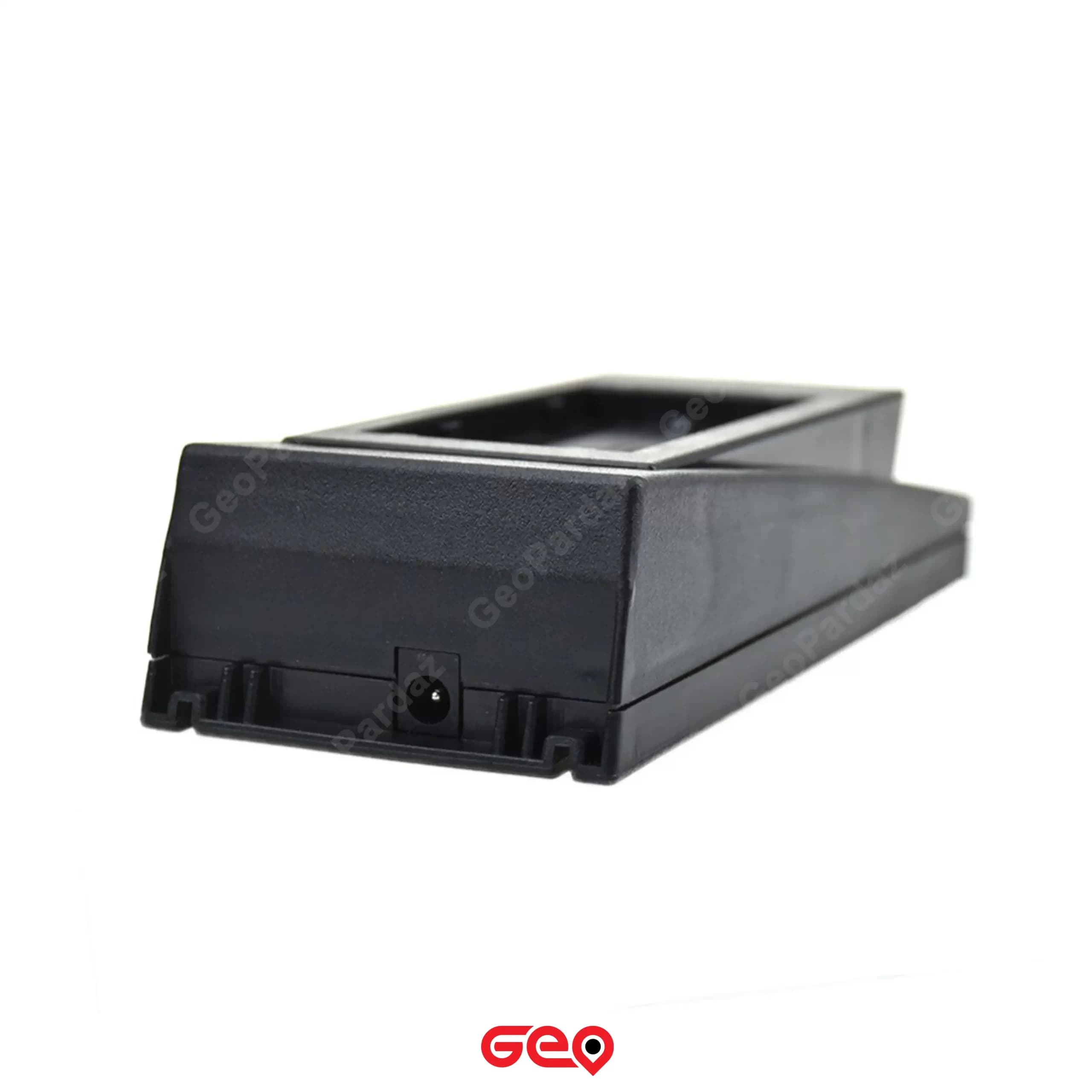 شارژر طرح لایکا GKL 112 — تصویر ۲