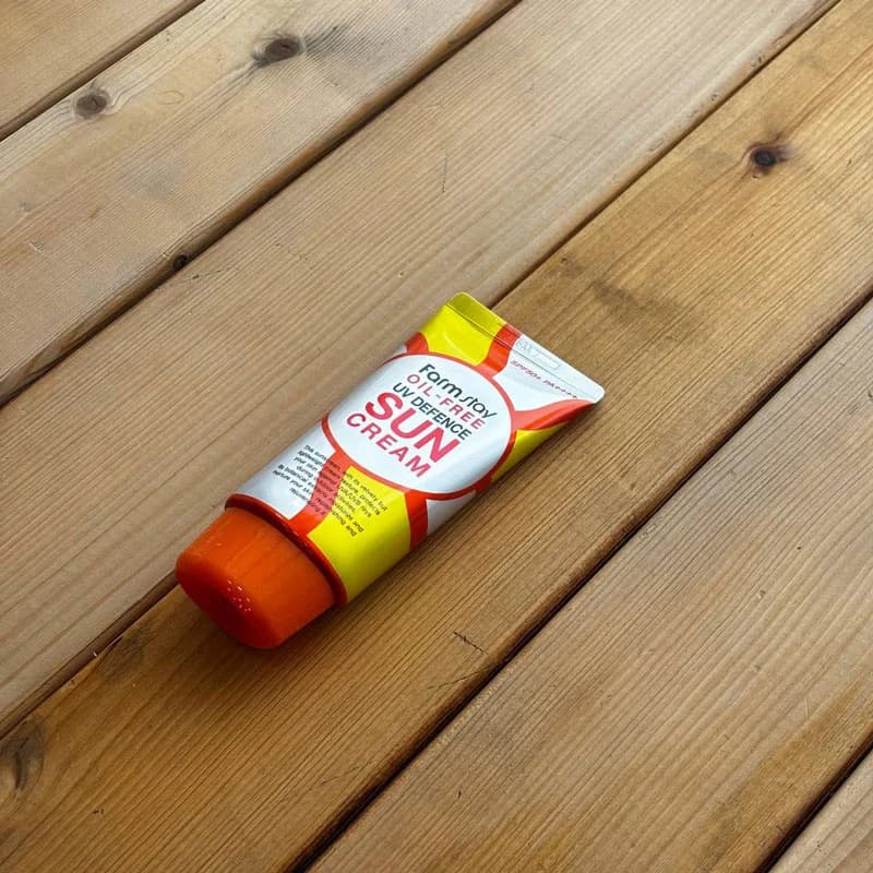 کرم ضد آفتاب فاقد چربی فارم استی SPF50 حجم 70 میل — تصویر ۷