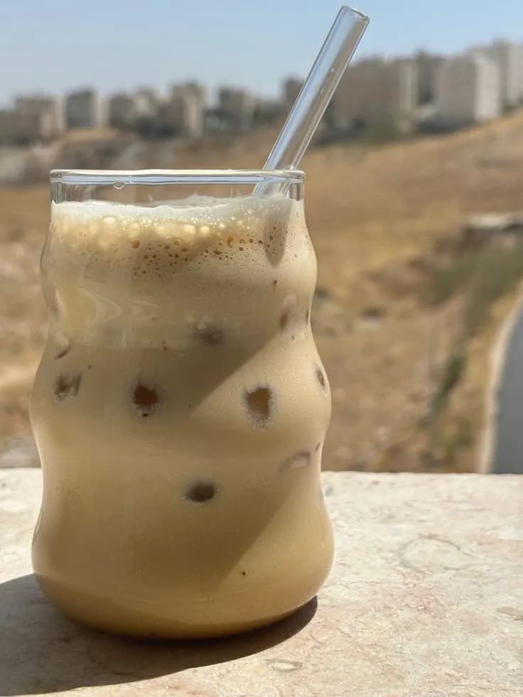 لیوان پیرکس مدل موج — تصویر ۳