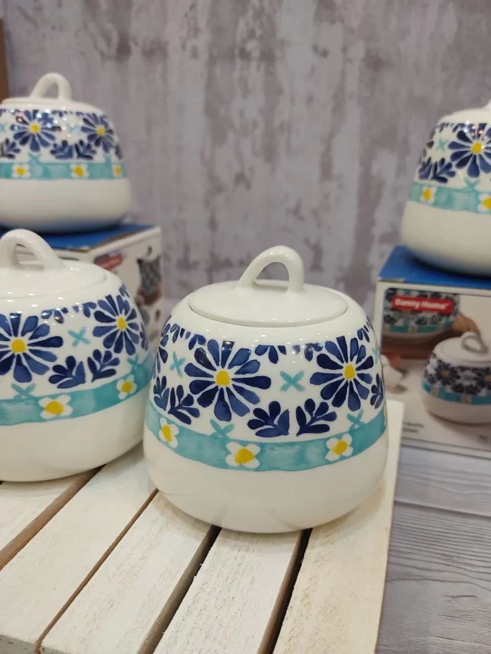 قندان سرامیکی گل‌دار — تصویر ۲