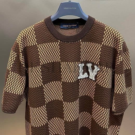 تیشرت lv لویی ویتون Damier شطرنجی — تصویر ۳