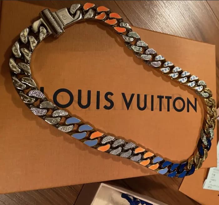 گردنبند لویی ویتون LOUIS VUITTON