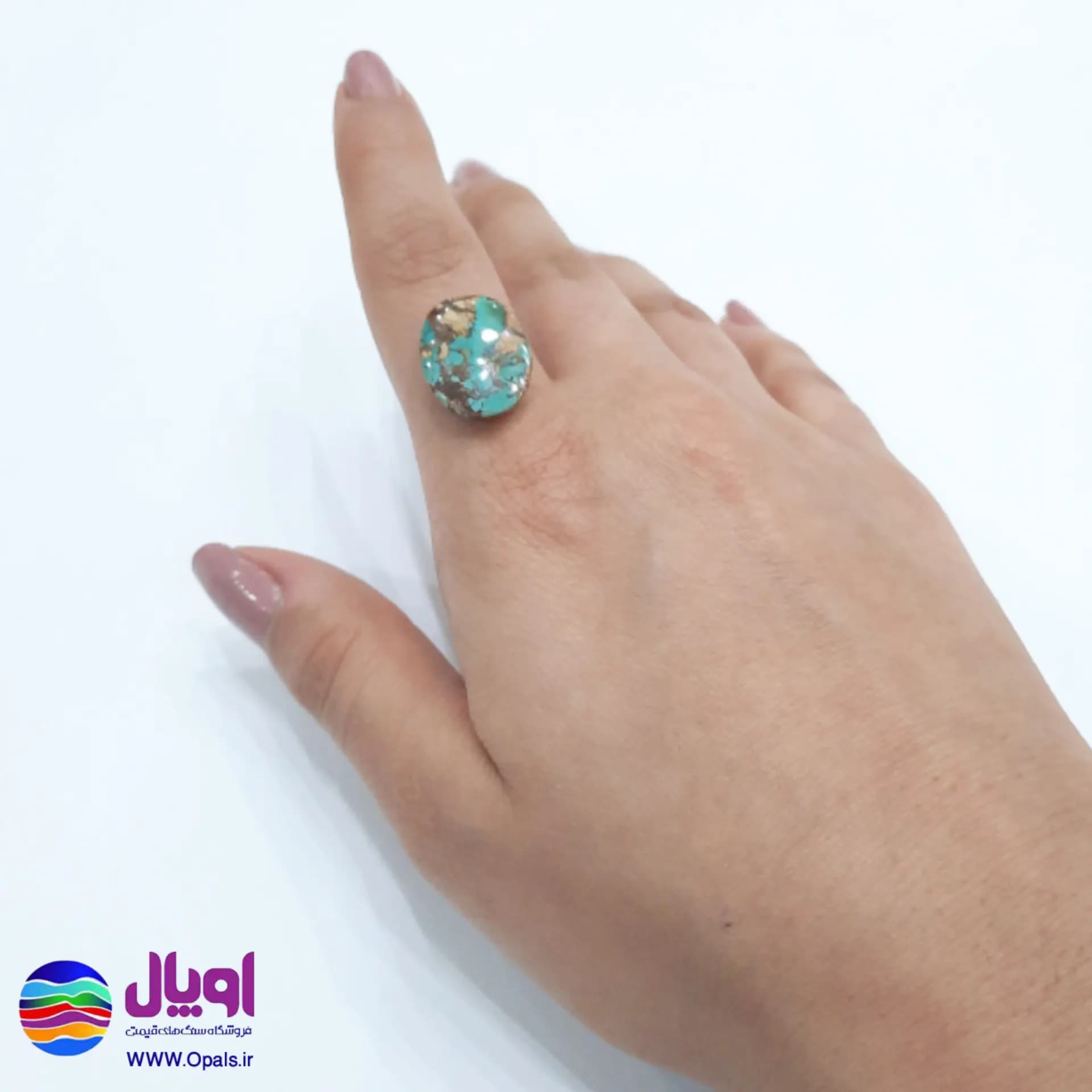 نگین فیروزه نیشابور بیضی 1.64 گرم — تصویر ۵