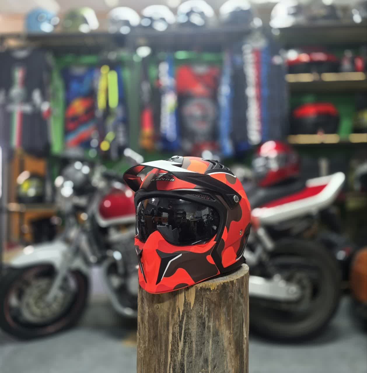 کلاه کاسکت Rapido 890 فک جدا شونده طرح چریکی نارنجی