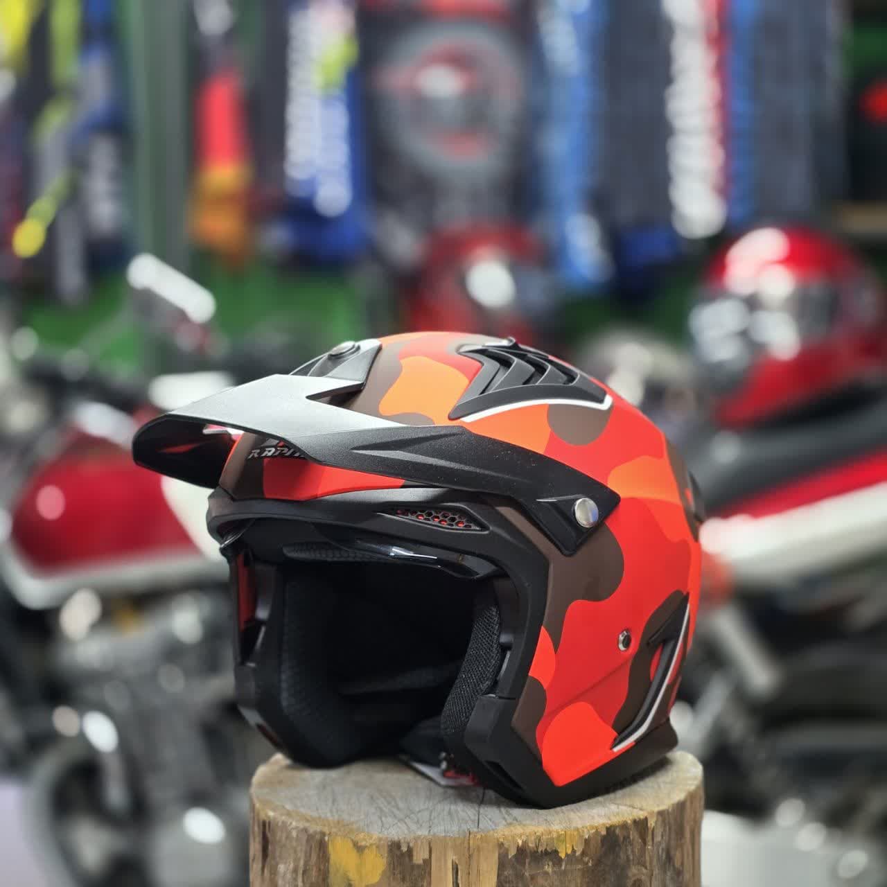 کلاه کاسکت Rapido 890 فک جدا شونده طرح چریکی نارنجی — تصویر ۲
