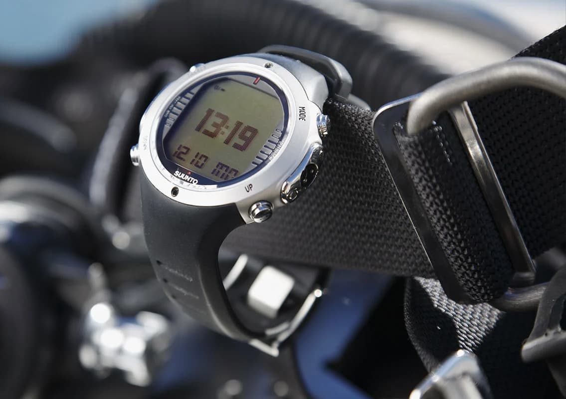 کامپیوتر غواصی سانتو SUUNTO D6i دایو کامپیوتر — تصویر ۶