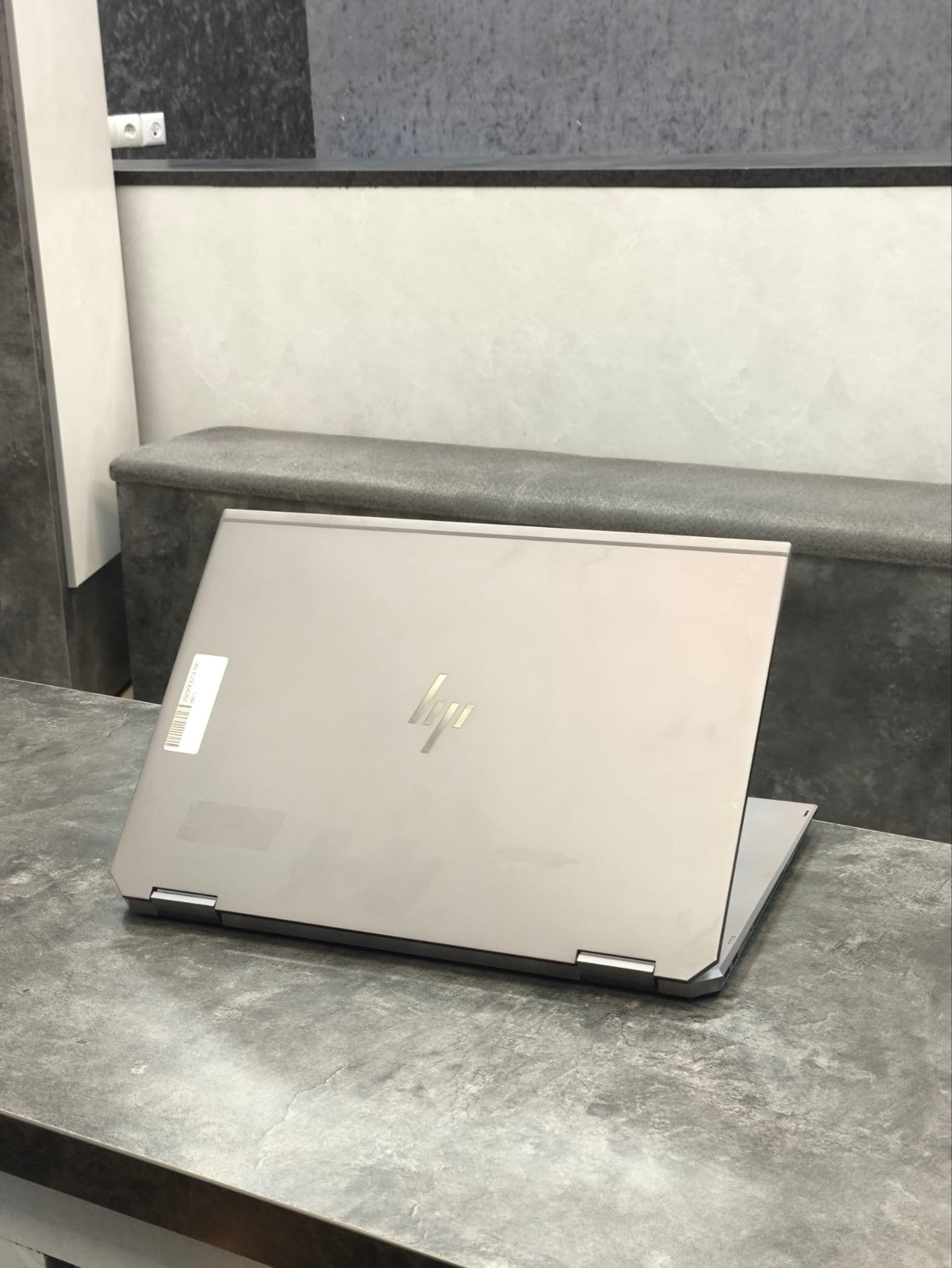 اچ پی زدبوک – HP ZBOOK STUDIO 15G5 X360 XEON 16GB 512GB 4GB — تصویر ۱۰