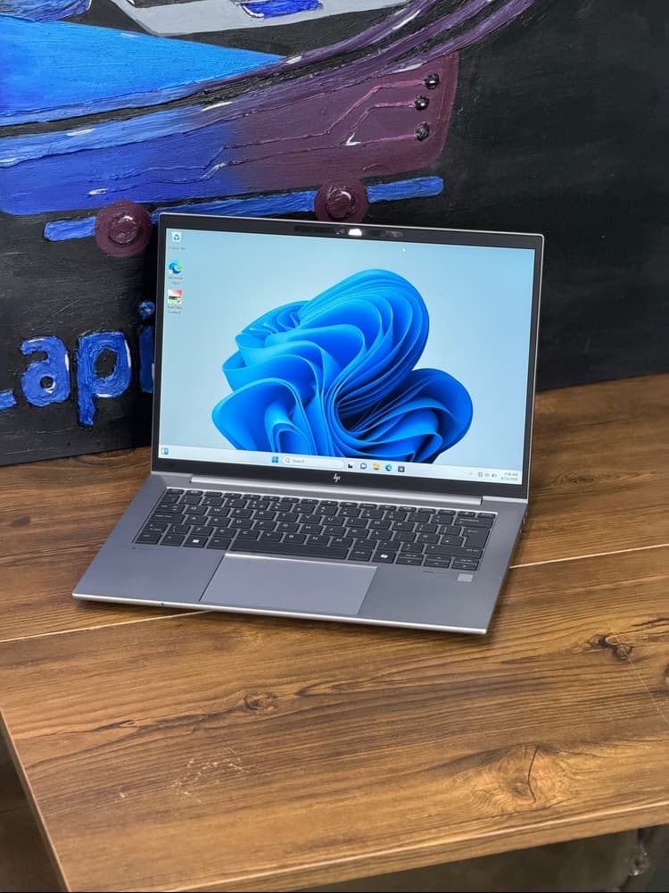 لپ تاپ اچ‌پی ZBook FireFly 14 G11 ظرفیت ۵۱۲ گیگابایت SSD با ۱۶ گیگابایت رم DDR5 و پردازندهR5 — تصویر ۲