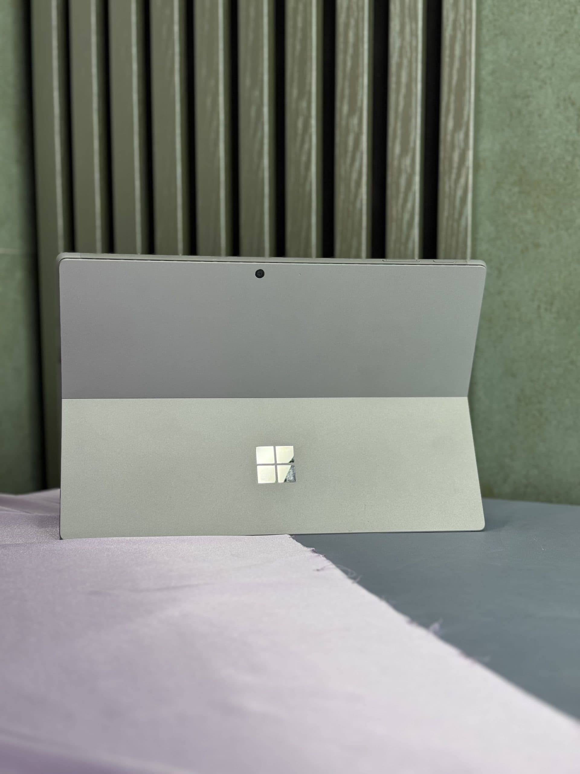 تبلت مایکروسافت کیبورد دار (استوک) Surface Pro 6 | 16GB RAM | 256GB | I5 — تصویر ۶