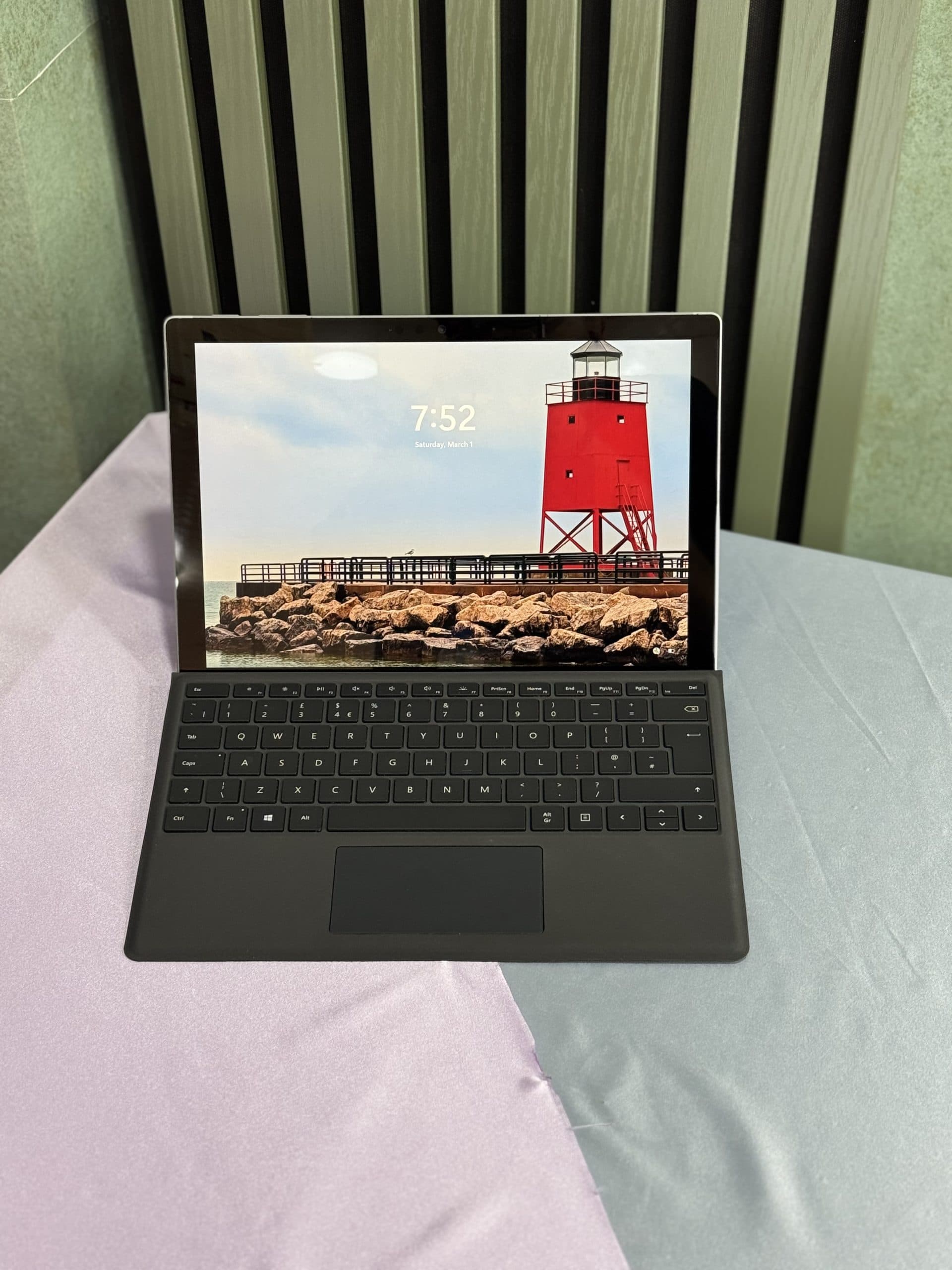 تبلت مایکروسافت کیبورد دار (استوک) Surface Pro 6 | 16GB RAM | 256GB | I5 — تصویر ۵
