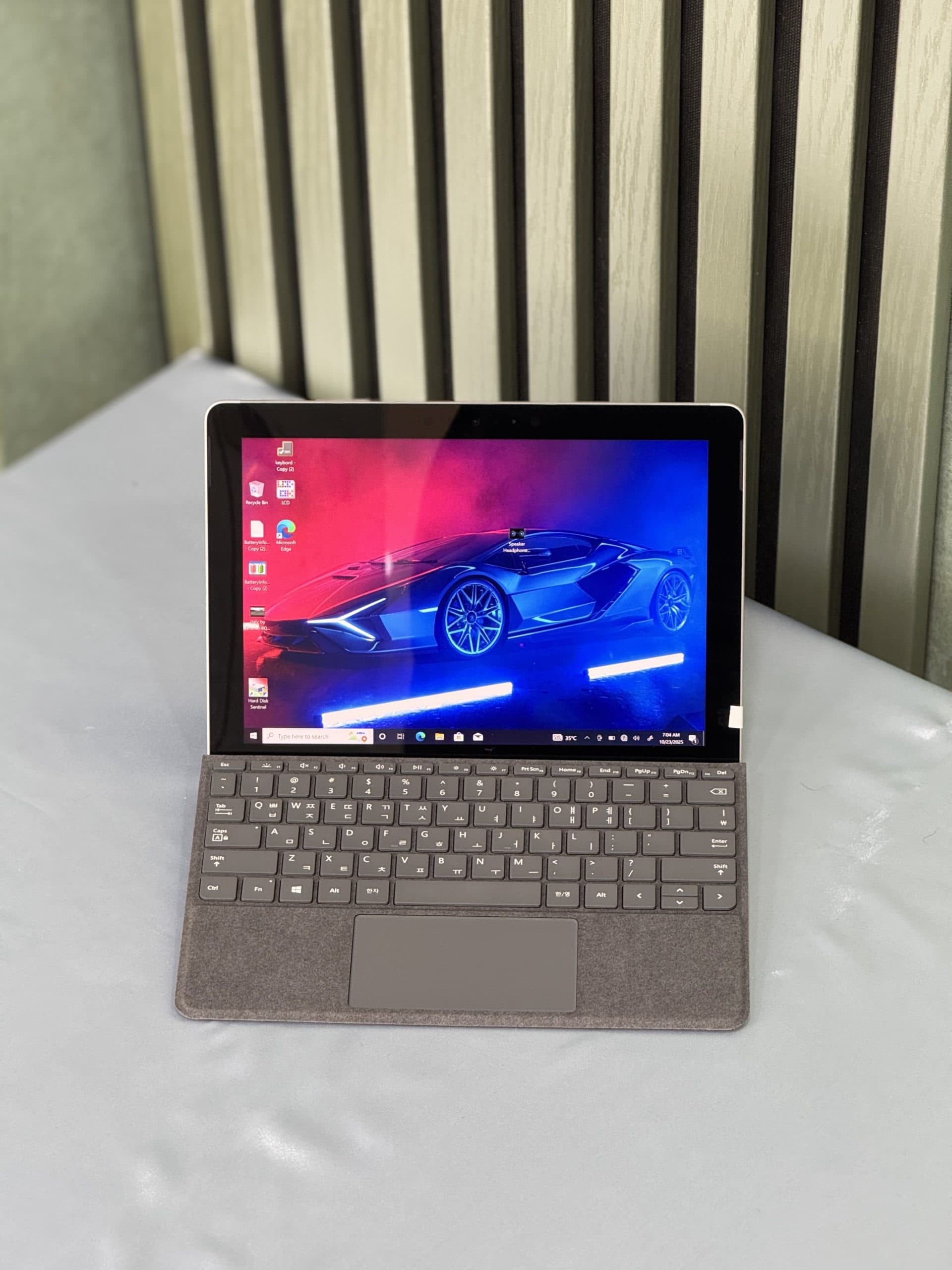 تبلت مایکروسافت گو 1 کیبورددار Surface Go1 | 8GB RAM | 128GB | Pentium — تصویر ۳