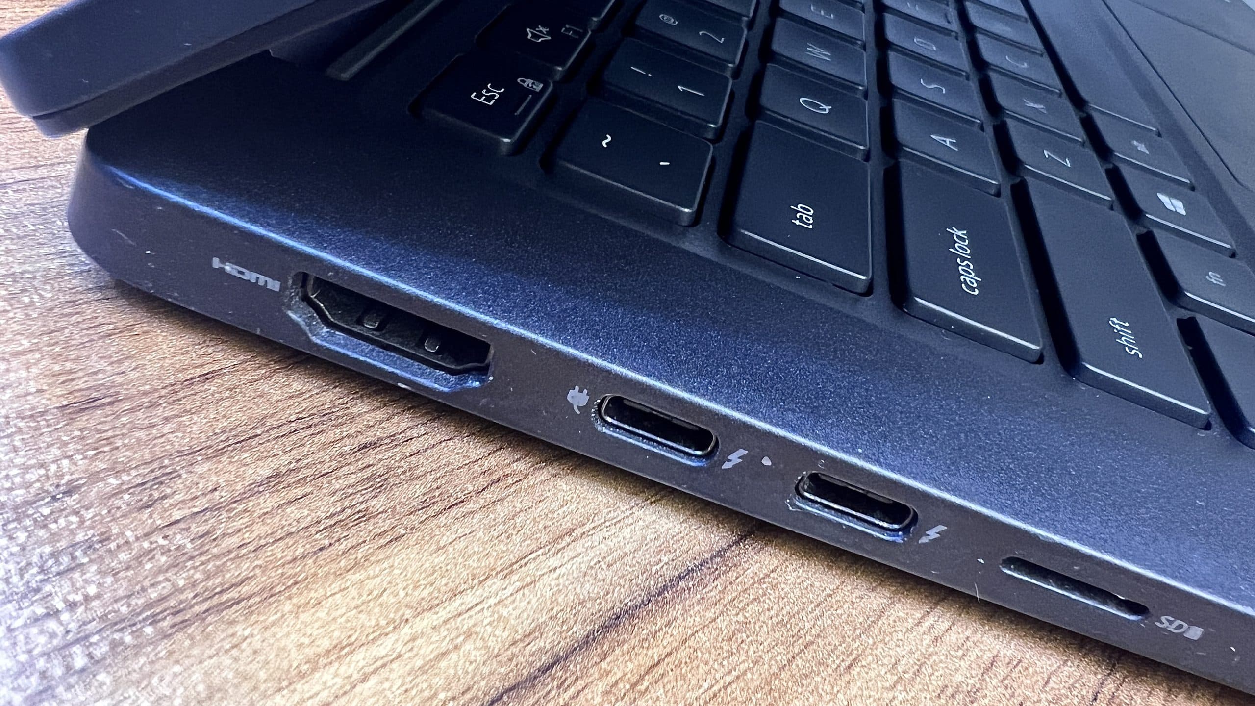 لپ تاپ استوک Core i5، Dell Latitude 7410، نسل 10، 14 اینچ — تصویر ۶