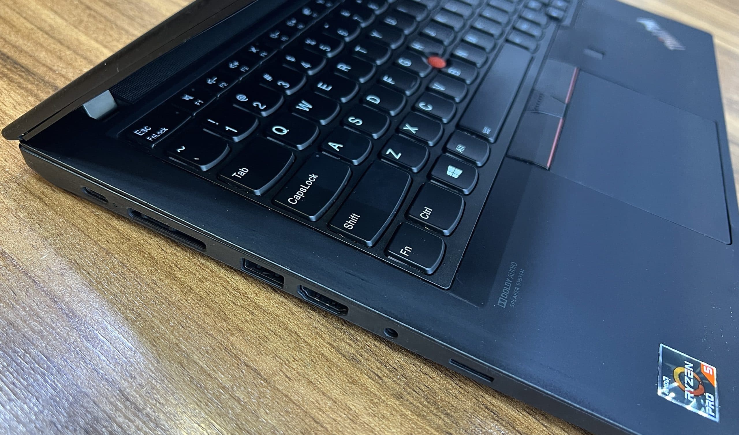 لپ تاپ استوک Ryzen 5 Pro، Lenovo ThinkPad T14، نسل 2، 14 اینچ — تصویر ۶