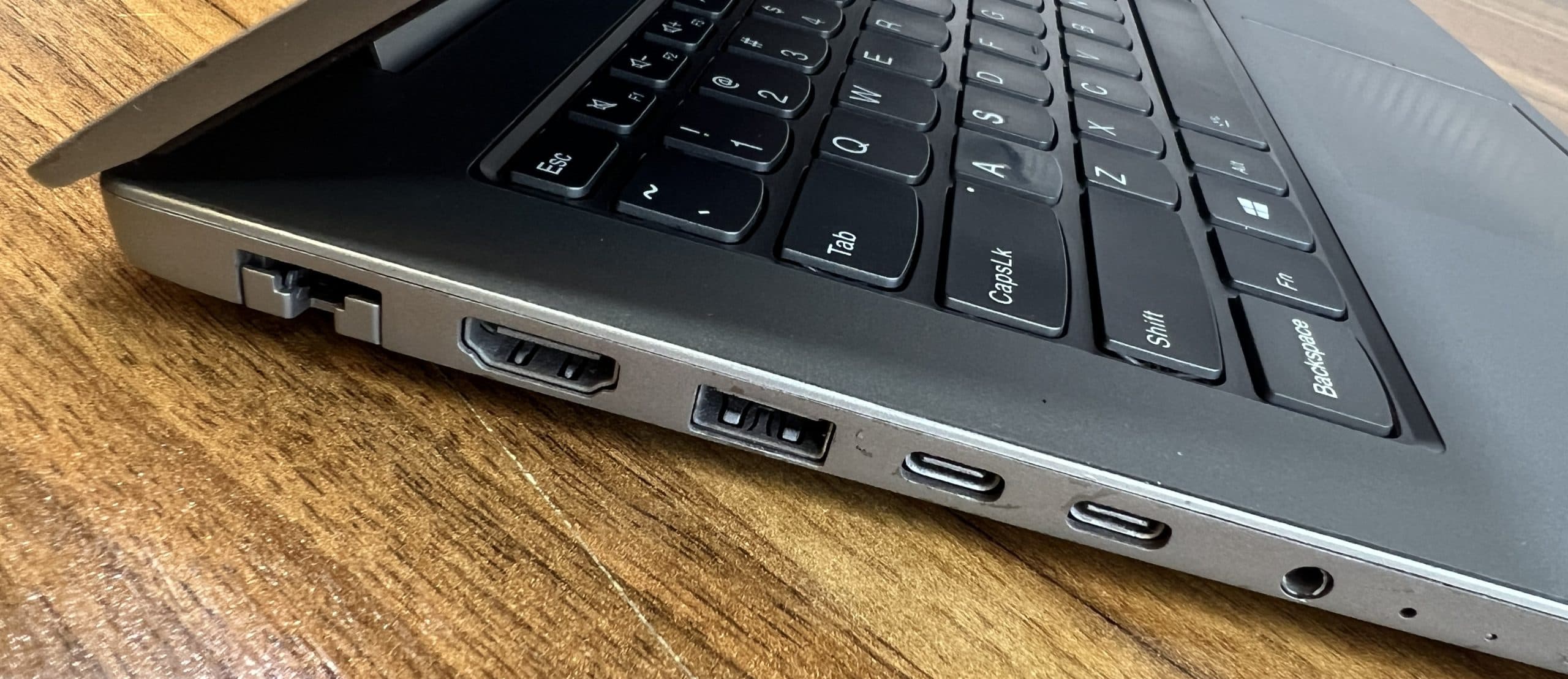 لپ تاپ استوک Core i5، Lenovo ThinkBook 14 IIL، نسل 10، 14 اینچ — تصویر ۷