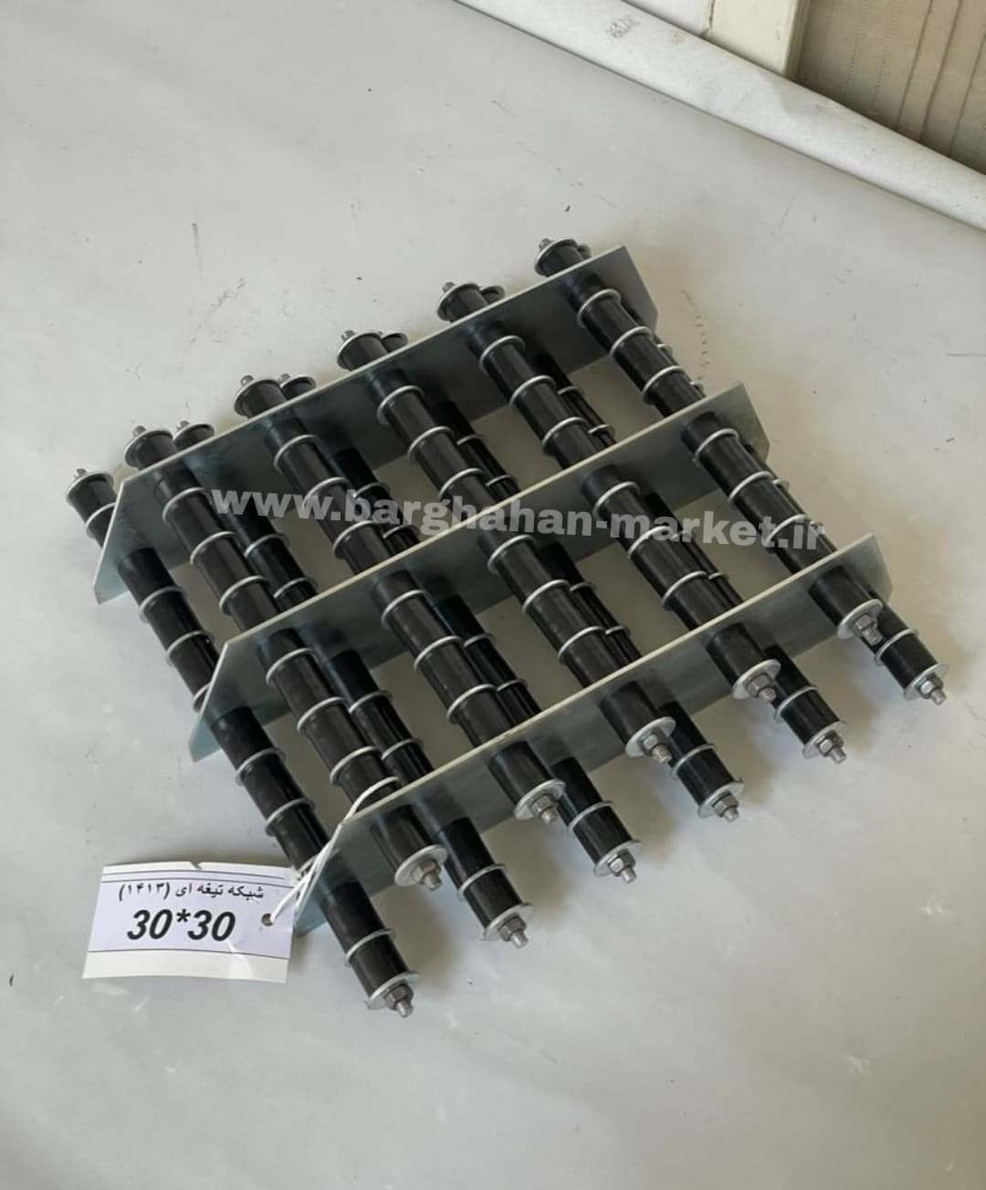 آهنربا شبکه مربع دوطبقه سایز 30×30 یک عددی — تصویر ۴